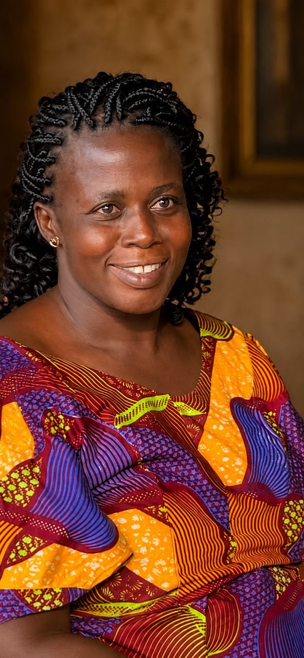 Esi Tofoatsi memorial photo
